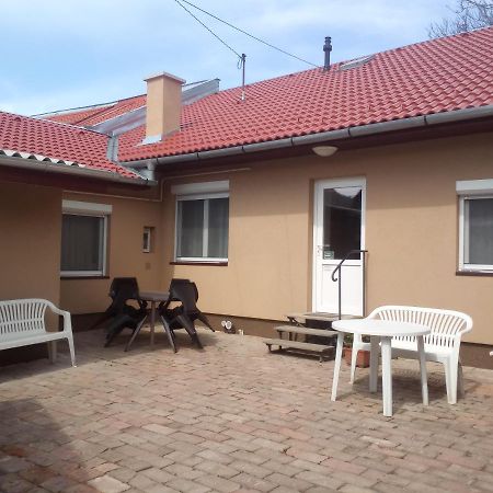 Start Apartmanok Πετς Εξωτερικό φωτογραφία