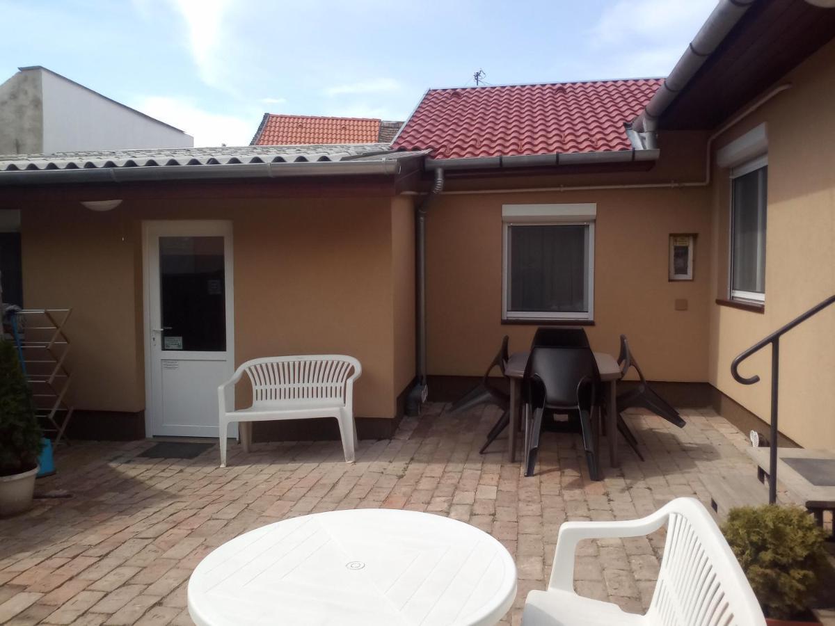 Start Apartmanok Πετς Εξωτερικό φωτογραφία